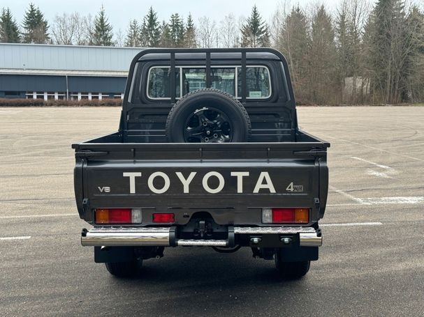 Toyota Land Cruiser 168 kW image number 4