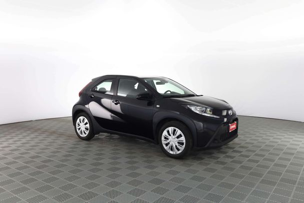 Toyota Aygo X 1.0 VVT-i 53 kW image number 4