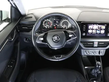 Car image 24