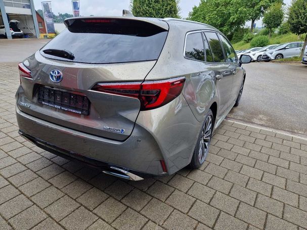 Toyota Corolla 2.0 Hybrid Touring Sports 132 kW image number 2