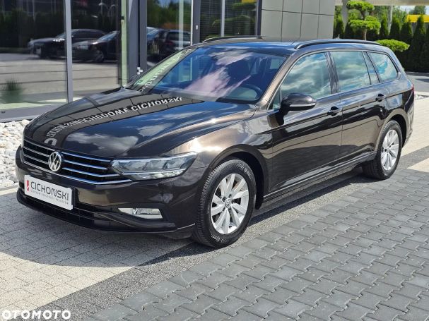 Volkswagen Passat 110 kW image number 1