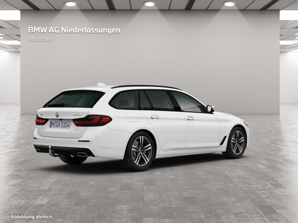 BMW 520d Touring xDrive 140 kW image number 2