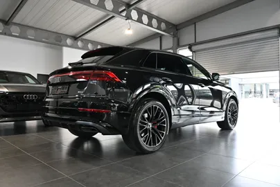 Car image 45