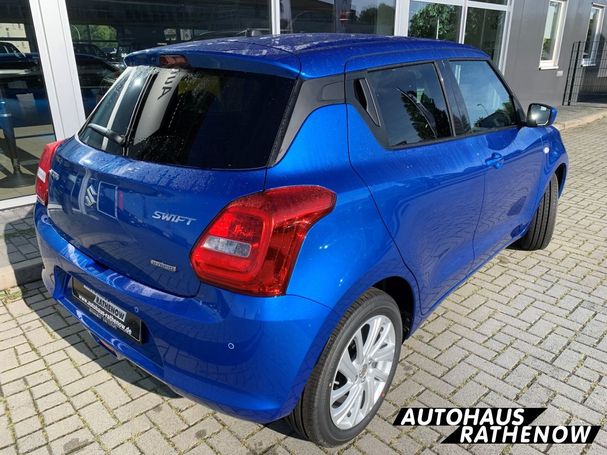 Suzuki Swift 1.2 Dualjet Hybrid Comfort 61 kW image number 3