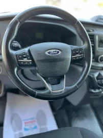 Car image 37