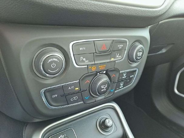 Jeep Compass 1.4 Longitude 103 kW image number 13