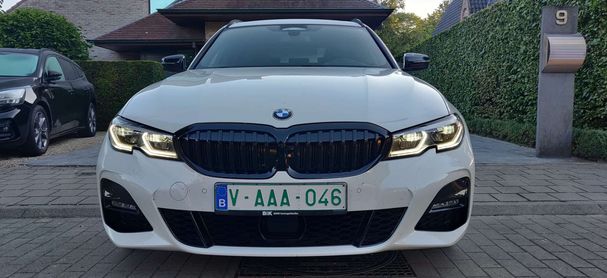 BMW 330 e Touring M Sport xDrive 215 kW image number 3