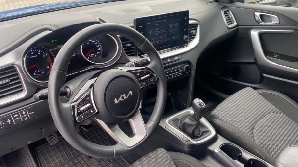 Kia XCeed 1.5 T-GDI 118 kW image number 11