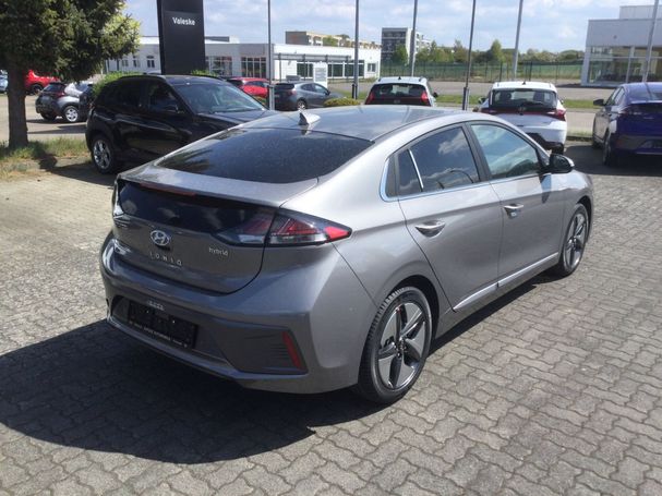 Hyundai Ioniq Hybrid 1.6 GDI Style 104 kW image number 4