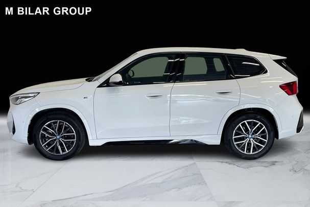 BMW iX1 xDrive30 M Sport 230 kW image number 5