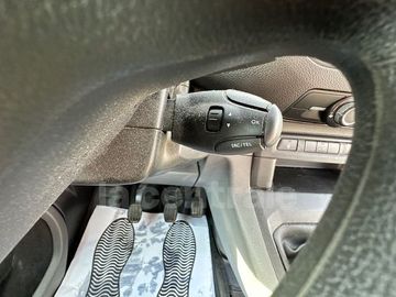 Car image 48