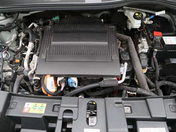 Jeep Avenger 54 kWh 115 kW image number 40