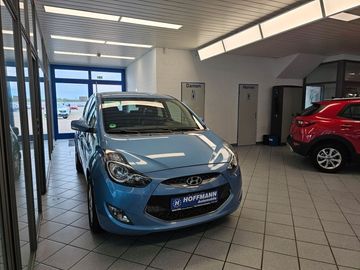 Car image 21