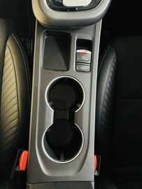 Car image 37