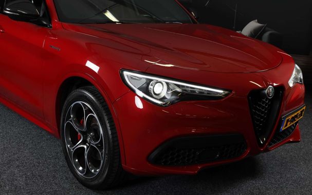 Alfa Romeo Stelvio 2.0 B-Tech 206 kW image number 38