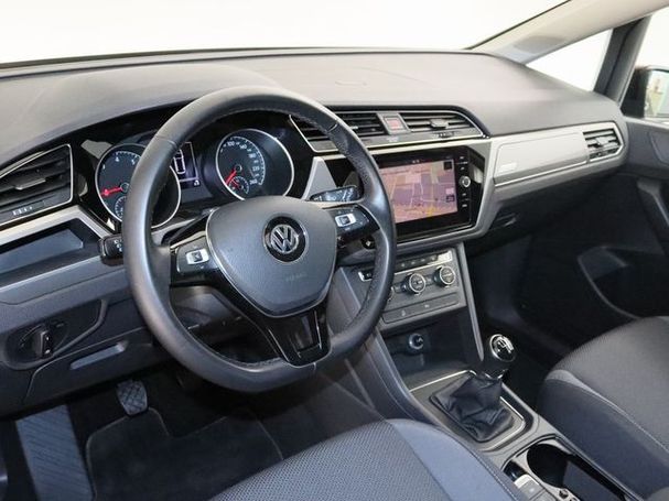 Volkswagen Touran 1.0 TSI Trendline 85 kW image number 8