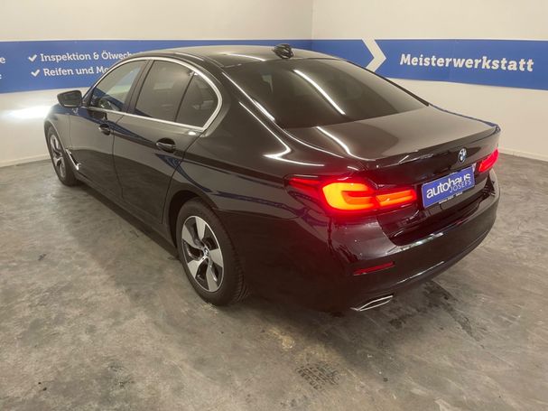 BMW 520d xDrive 140 kW image number 6