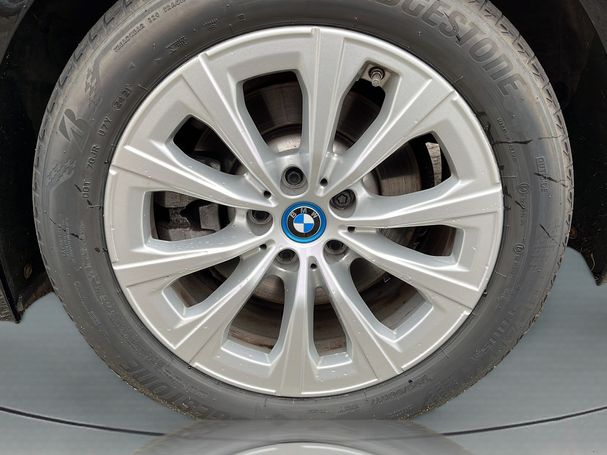 BMW 320i Touring 120 kW image number 18