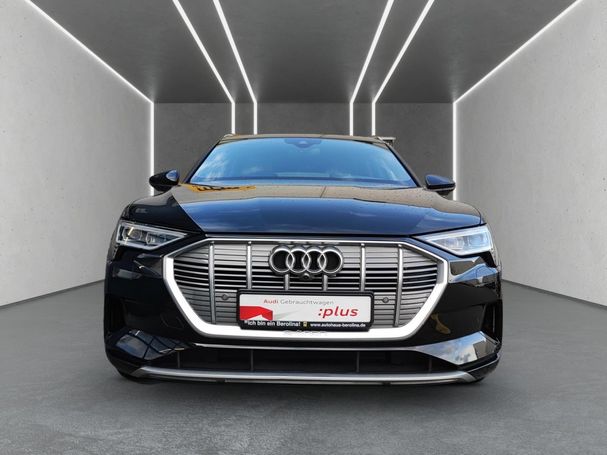 Audi e-tron 50 S-line 230 kW image number 3