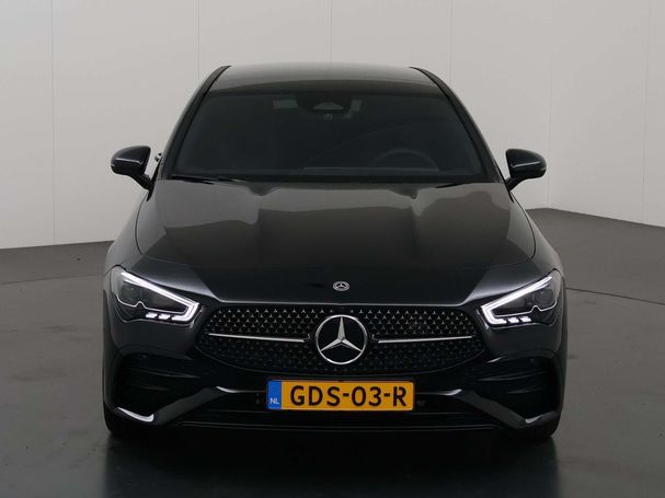 Mercedes-Benz CLA 250 Shooting Brake e 160 kW image number 2