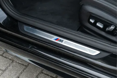 Car image 41