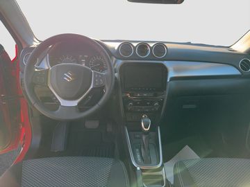 Car image 10