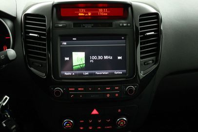 Car image 24