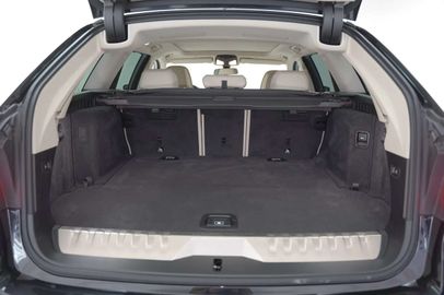 Car image 41