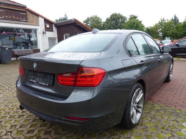 BMW 320i 135 kW image number 7