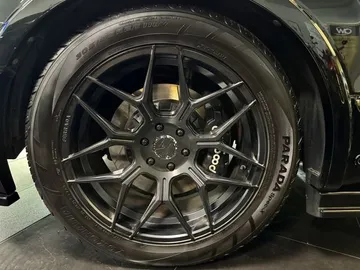 Car image 31