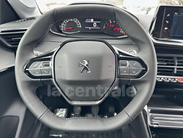 Peugeot 208 PureTech 100 Allure 74 kW image number 24