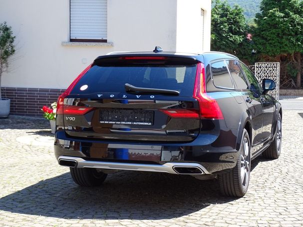 Volvo V90 Cross Country AWD Pro 173 kW image number 7