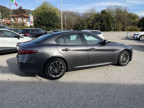 Alfa Romeo Giulia 118 kW image number 13