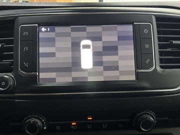 Car image 33