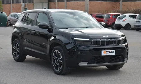 Car image 3