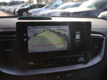 Car image 24