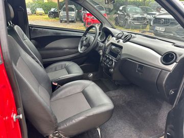 Car image 12