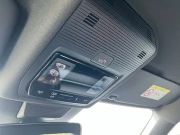 Car image 41