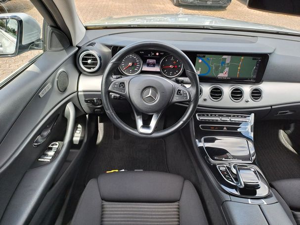 Mercedes-Benz E 220 d T 4Matic 143 kW image number 18