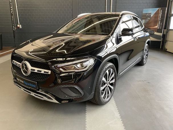 Mercedes-Benz GLA 250 e 160 kW image number 1