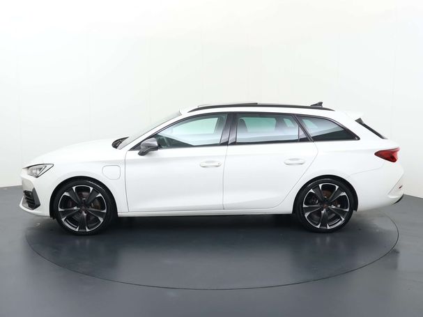 Cupra Leon ST e-Hybrid 180 kW image number 3