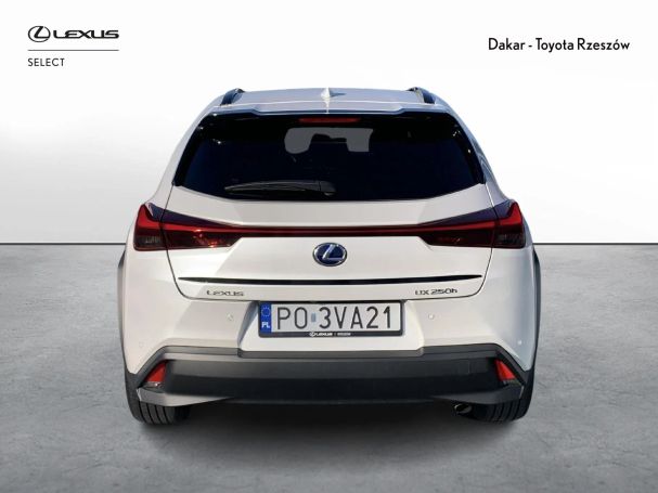 Lexus UX 135 kW image number 3