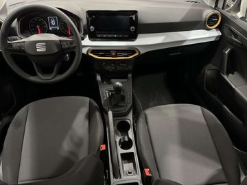 Car image 13