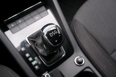 Car image 37