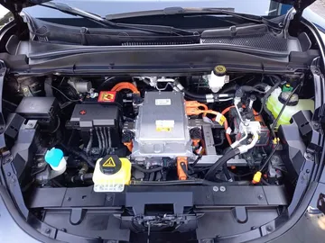 Car image 27