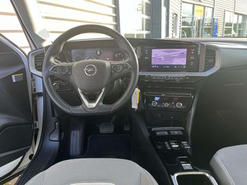 Car image 37