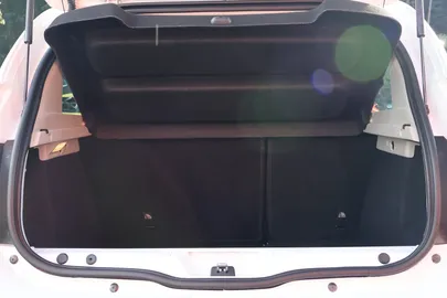 Car image 31
