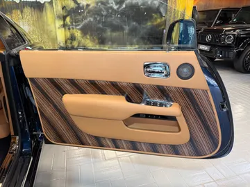 Car image 33