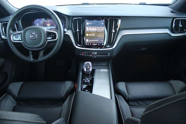 Volvo V60 B3 Plus 120 kW image number 3