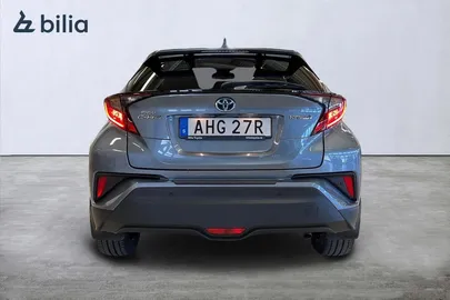 Car image 3